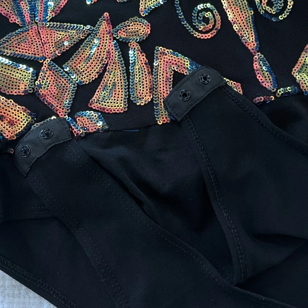 AKIRA Elegant Sequin Long Sleeve Mesh Bodysuit Top size Large - Picture 8 of 10